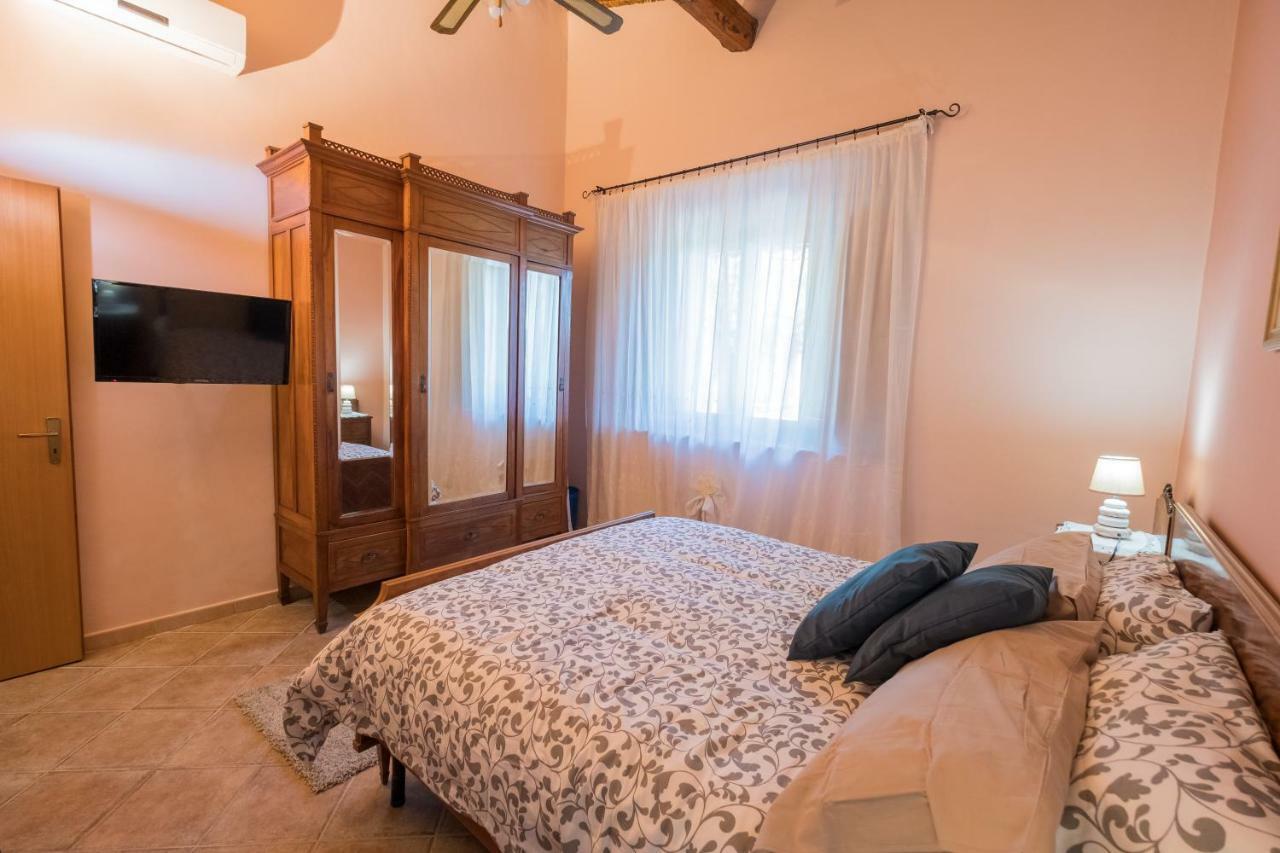 Villa Marinella Augusta Exteriér fotografie